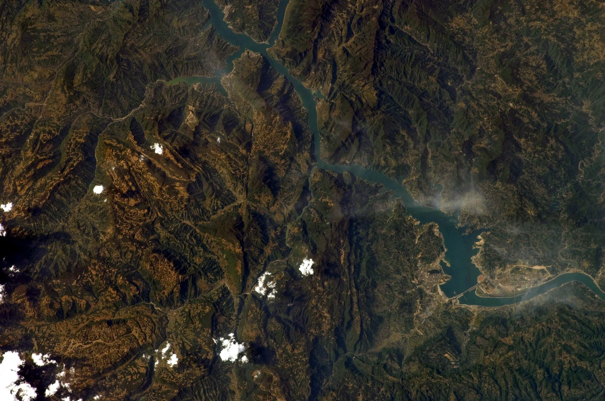 三峡大坝